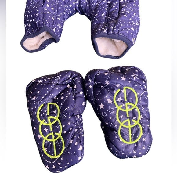 EGG New York fur lined Stars & Moons Zip Up Snowsuit Sz 3M - Picture 10 of 13